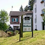 Hotel Waldhaus Lauenhain *